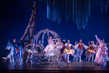 Milwaukee Ballet performing Cinderella